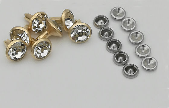 China Exquisite Metal Shoelace Eyelets Silver Gold Customized Color For Ladies Shoes supplier