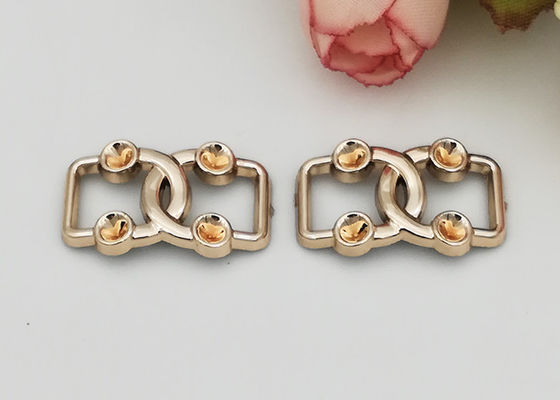 China 28MM * 15MM Plastic Shoe Buckles Fashion Decorative Accessories Long Life supplier