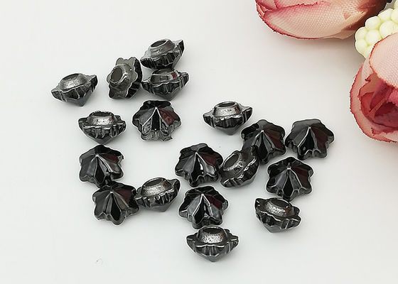 China Fashionable Crystal Cabochons Crystal Rhinestones For Bags / Garment Using supplier