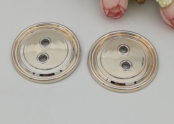 China D666 Round Simple Style Resistant Ladies Shoe Buckles，Plastic Shoe Buckles Can Customized logo supplier