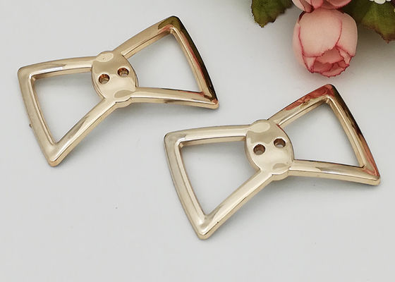 China Beautiful Bow Knot Summer Buckles For Shoes Non Slip Plastic Bow D670 supplier