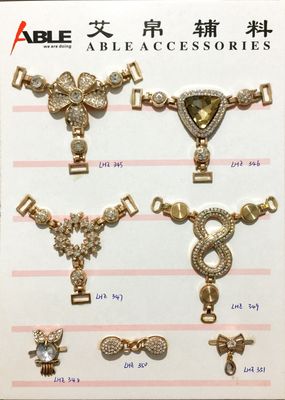 China Rhinestone Shoe Ornaments Chain Buckles For Shoes Accessories , Custom Size supplier