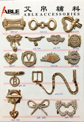 China Elaborated Design Metal Shoes Buckles Accessory , Horse Belt Decorative Shoe Buckles supplier