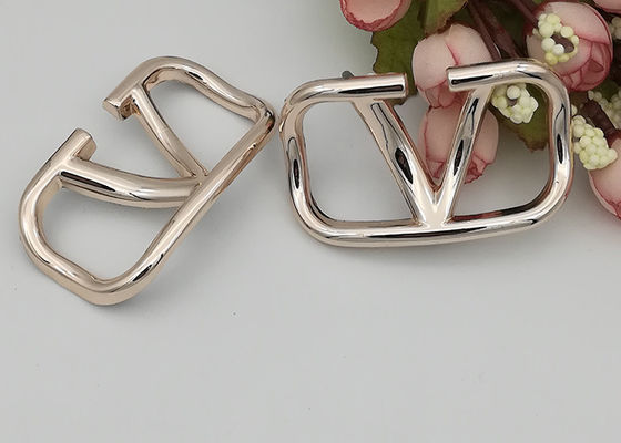China Compact D680 Resistant Plastic Shoe Buckles , Custom Shoe Buckle Replacement supplier
